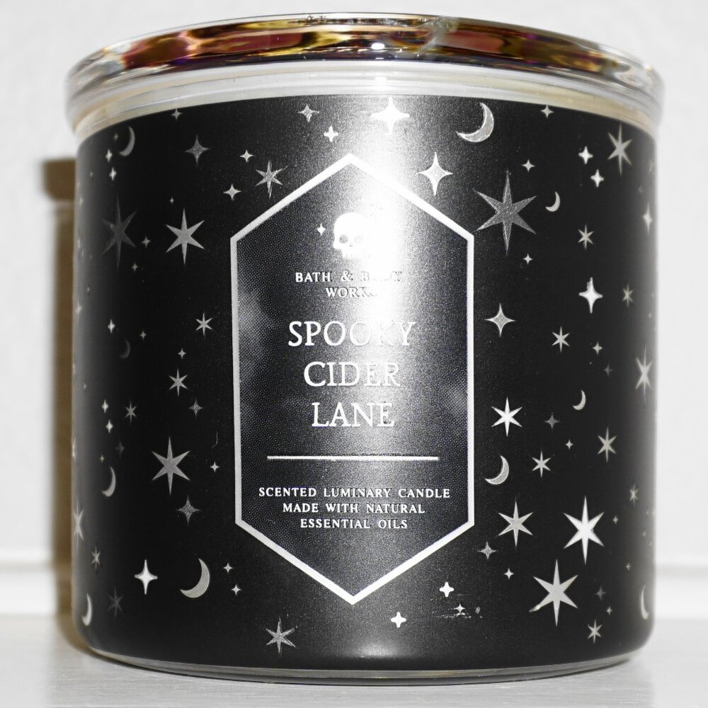 Bath & Body Works Spooky Cider Lane 3-wick Candle